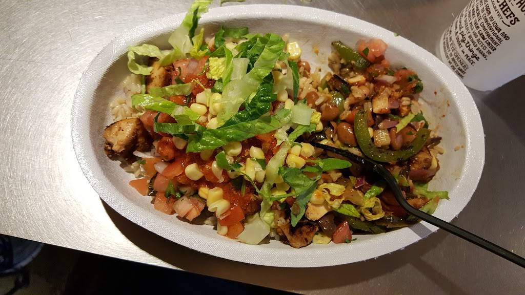 Chipotle Mexican Grill | restaurant | 3531 Union Deposit Rd, Harrisburg, PA 17109, USA | 7175641982 OR +1 717-564-1982
