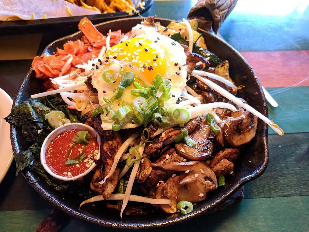 STREET eat/drink 360 | restaurant | 801 Islington St, Portsmouth, NH 03801, USA | 6034360860 OR +1 603-436-0860