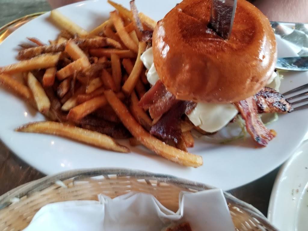 Golden Irene | restaurant | 18 Mullen Rd, East Windsor, CT 06088, USA | 8606275971 OR +1 860-627-5971