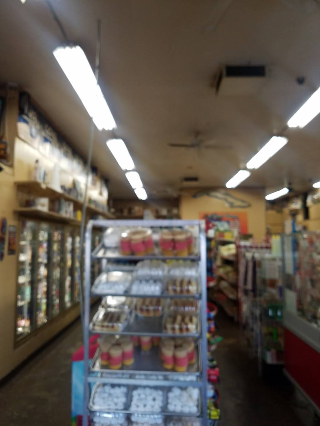 El Nuevo Mundo Market, Bakery & Cafe | bakery | 4380 Gage Ave, Bell, CA 90201, USA | 3237736500 OR +1 323-773-6500