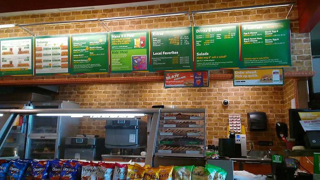 Subway | restaurant | 120 International Parkway Suite 114 Heathrow Square Shopping Ctr, Lake Mary, FL 32746, USA | 4073337778 OR +1 407-333-7778