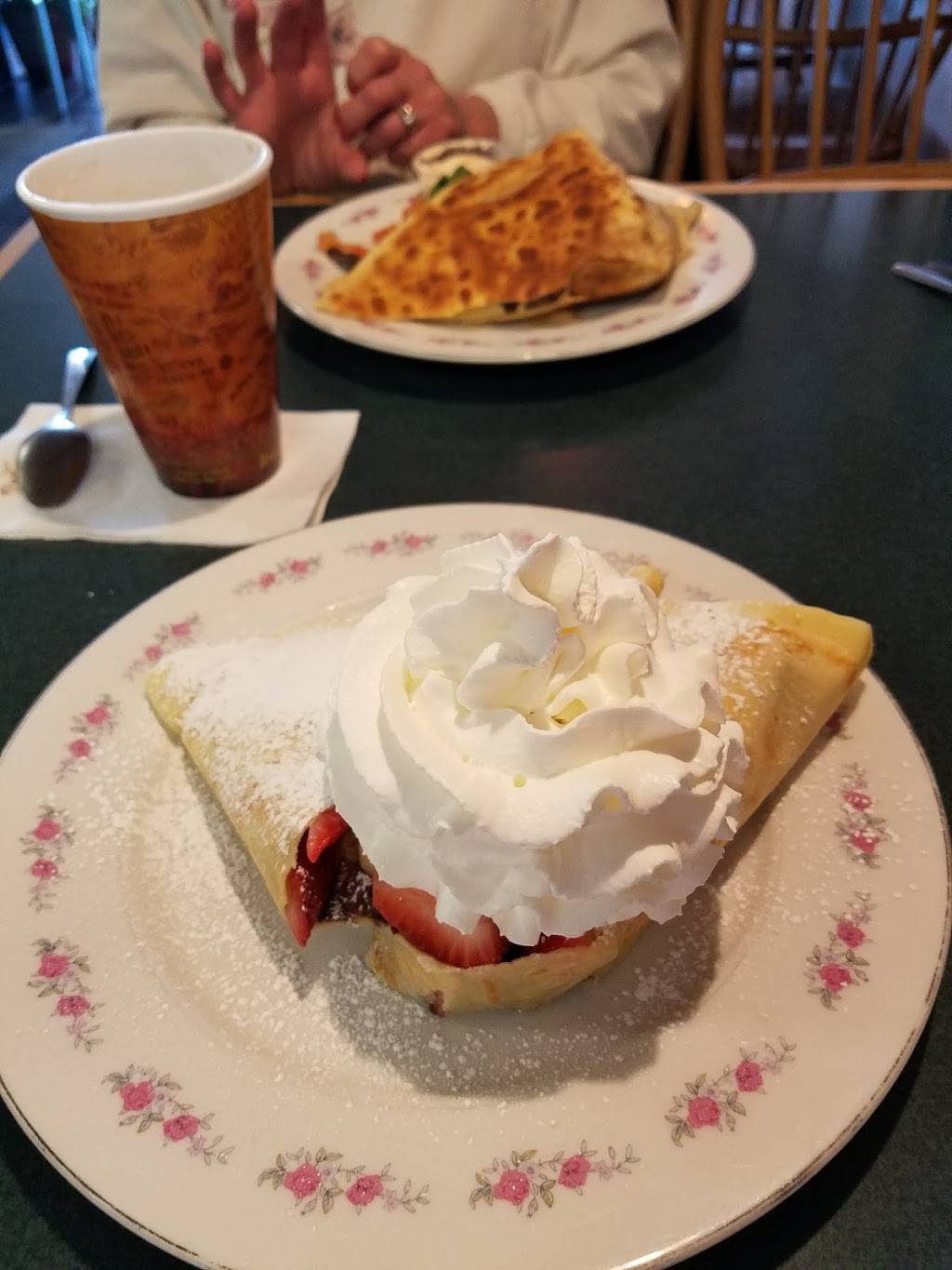 Kellys Café | cafe | 1661 Pearl Rd, Brunswick, OH 44212, USA | 3302259999 OR +1 330-225-9999