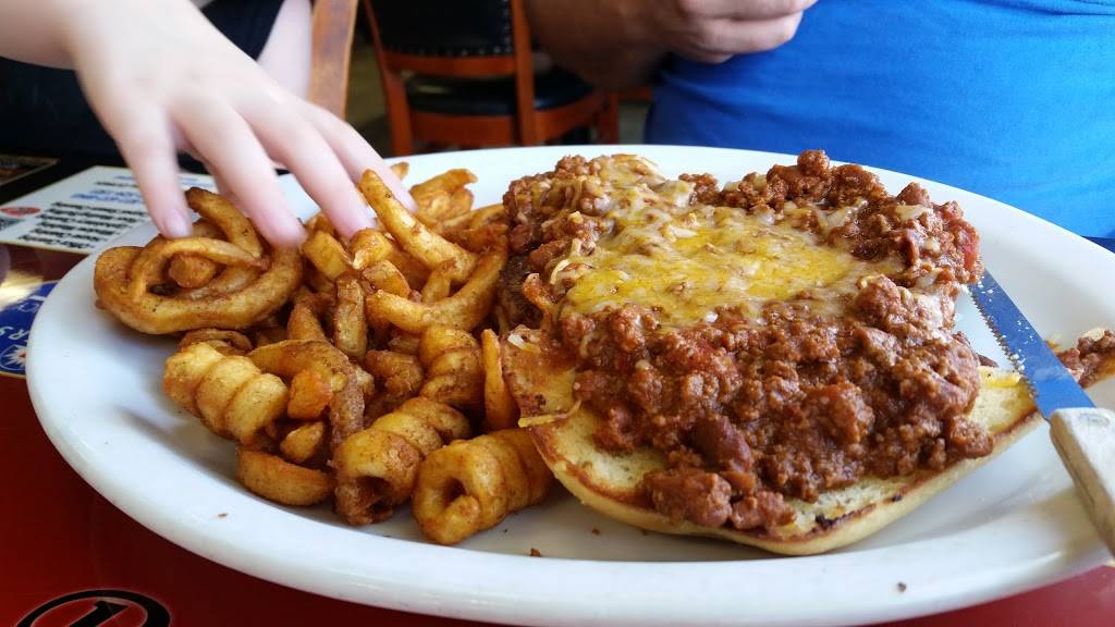 Country Rose Café | cafe | 756 San Benito St, Hollister, CA 95023, USA | 8316350252 OR +1 831-635-0252