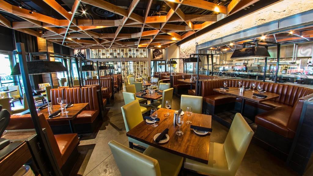 Del Friscos Grille | restaurant | 100 St Paul St Suite 140, Cherry Creek, CO 80206, USA | 3033208529 OR +1 303-320-8529