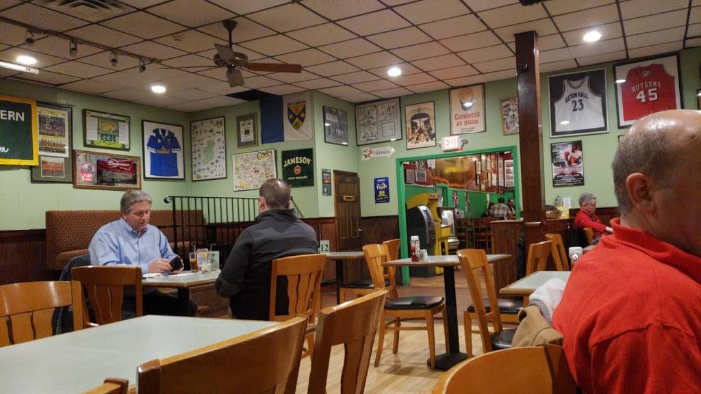 McGoverns Tavern | restaurant | 3032, 58, New St, Newark, NJ 07102, USA | 9736433984 OR +1 973-643-3984