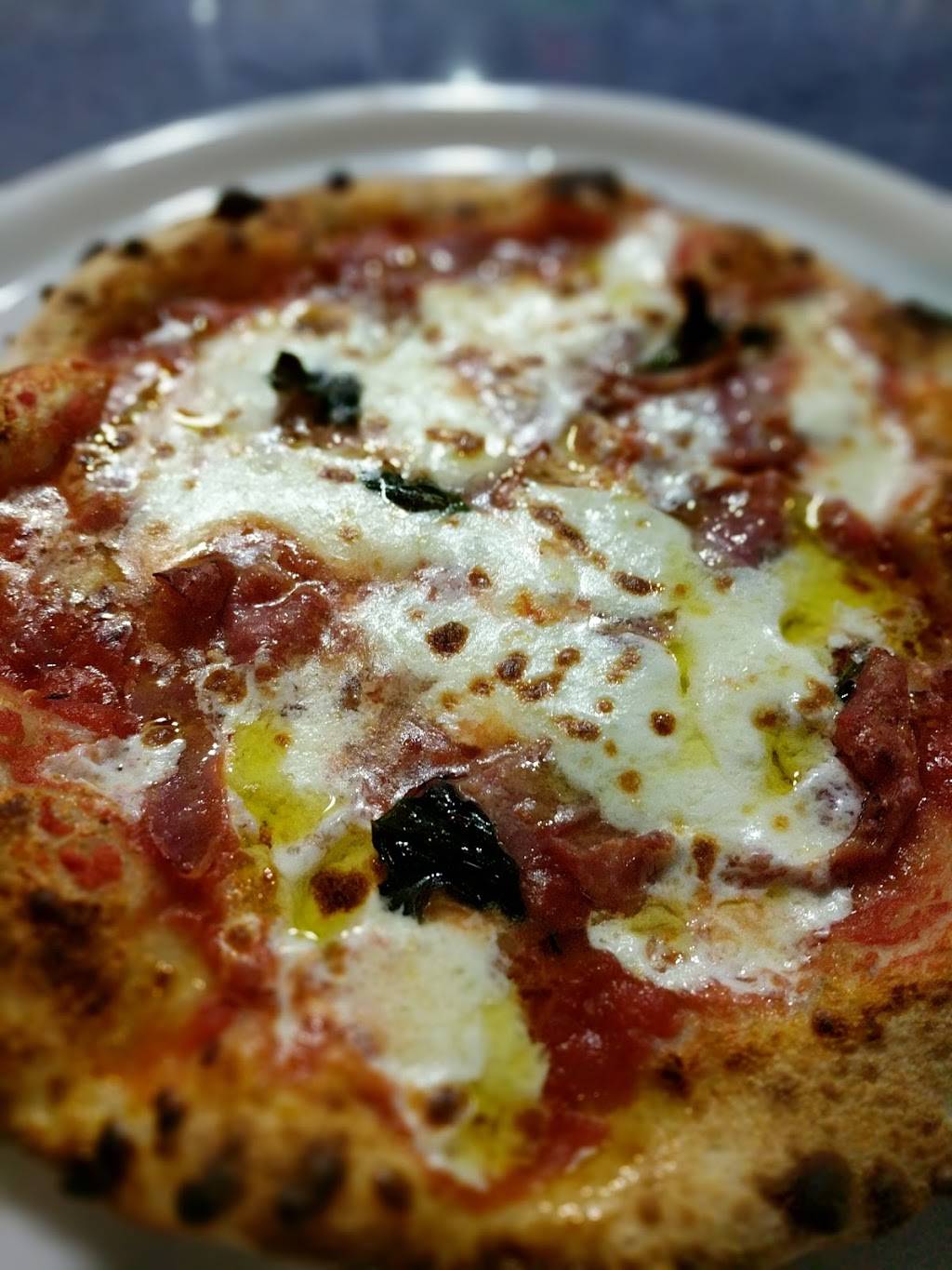 Iniga Pizzeria Napoletana | restaurant | 215 W Jefferson St, Ottawa, IL 61350, USA | 8153249230 OR +1 815-324-9230