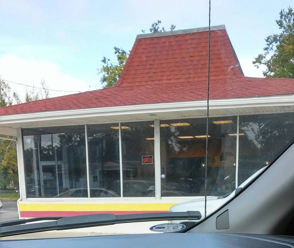 Little Golden Skillet | restaurant | 103 W Granville St, Windsor, NC 27983, USA | 2527943468 OR +1 252-794-3468