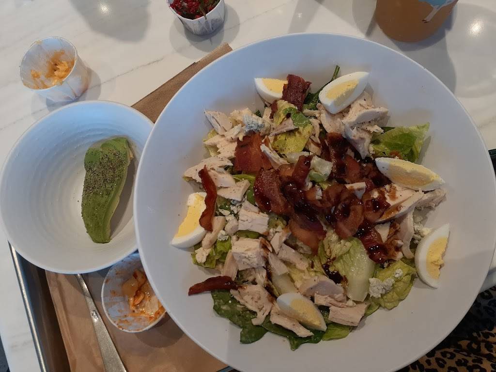 Mendocino Farms | restaurant | 180 Broadway Suite 102, San Diego, CA 92101, USA | 6193983860 OR +1 619-398-3860