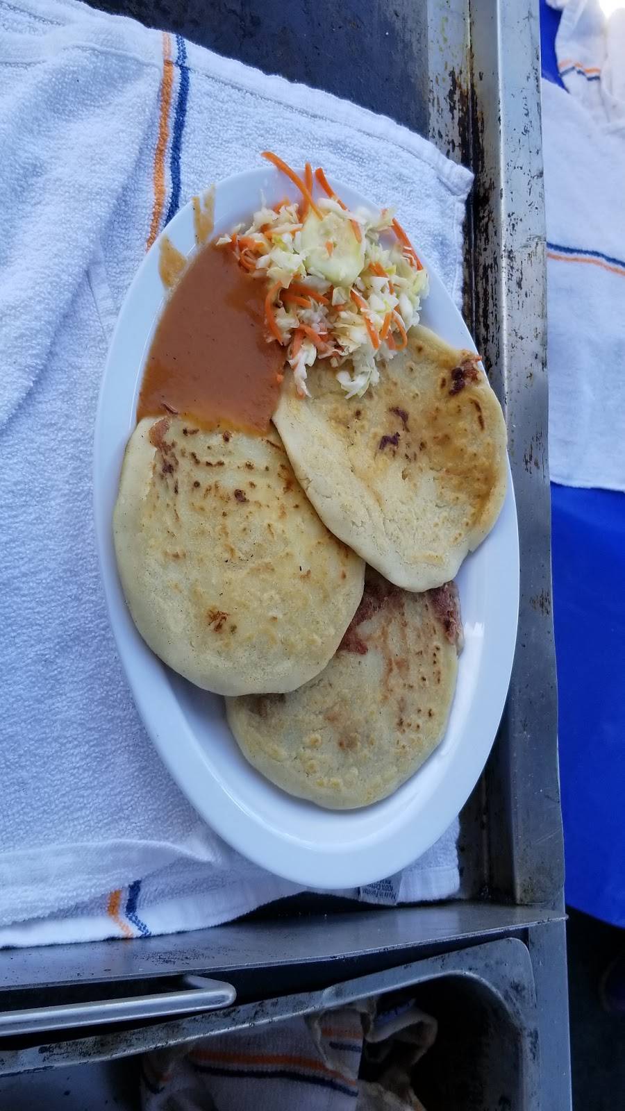 Junior’s Tacos | restaurant | 10417 S Prairie Ave, Inglewood, CA 90303, USA | 4243319330 OR +1 424-331-9330