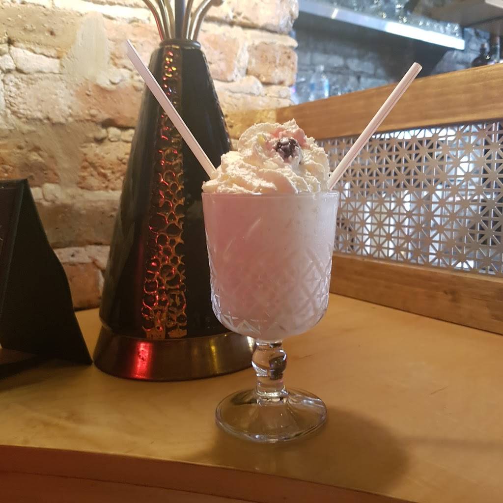 The Pink Squirrel | restaurant | 2414 N Milwaukee Ave, Chicago, IL 60647, USA | 7739048185 OR +1 773-904-8185