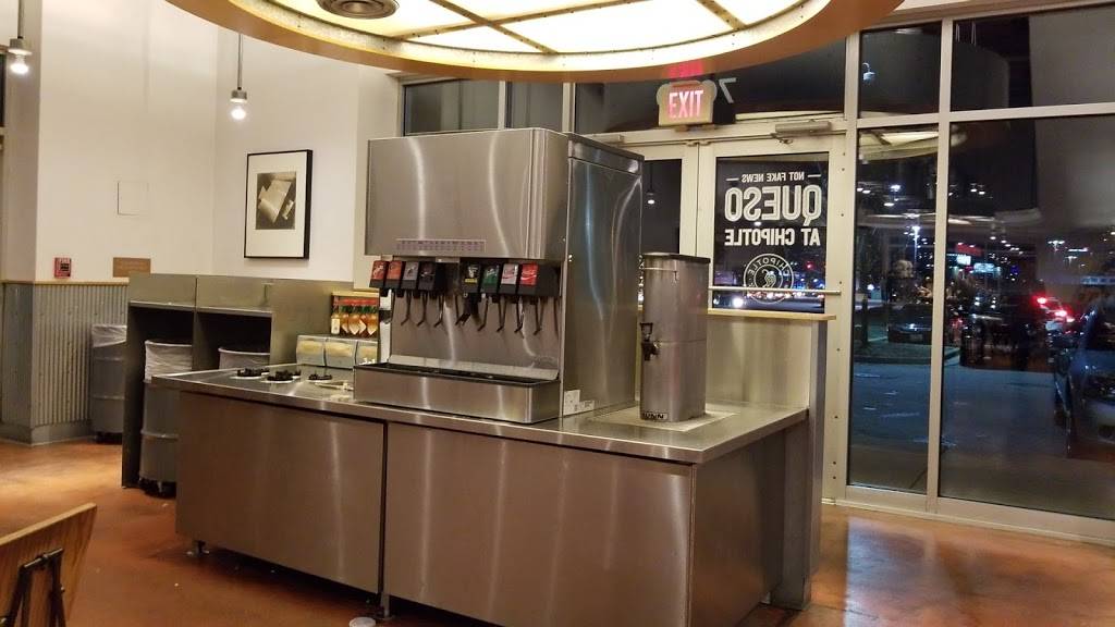 Chipotle Mexican Grill | restaurant | 7020 Mannheim Rd, Rosemont, IL 60018, USA | 8472999201 OR +1 847-299-9201
