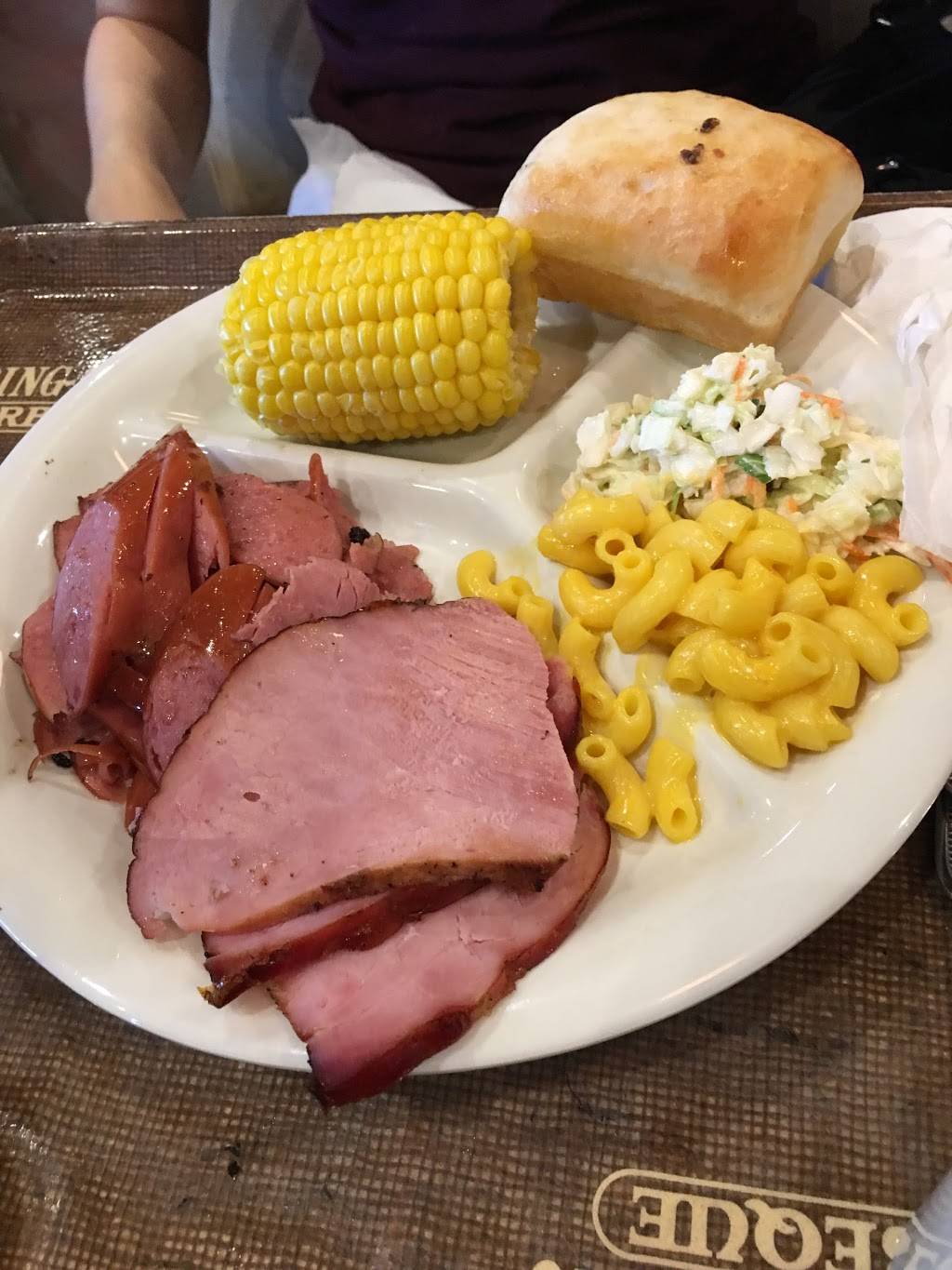 Spring Creek Barbeque | restaurant | 3335 N George Bush Hwy, Garland, TX 75040, USA | 9726752920 OR +1 972-675-2920