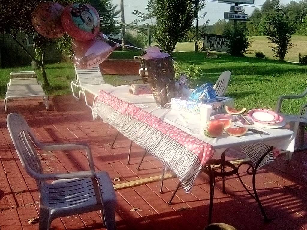 Cherokee Queen Motel | restaurant | 61991 E 315 Rd, Grove, OK 74344, USA | 9187867755 OR +1 918-786-7755