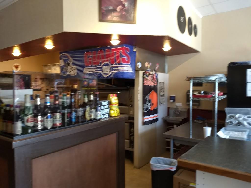 Pizza D-LUX | restaurant | 6810 Shoppes at Plantation Dr, Fort Myers, FL 33912, USA | 2392783589 OR +1 239-278-3589