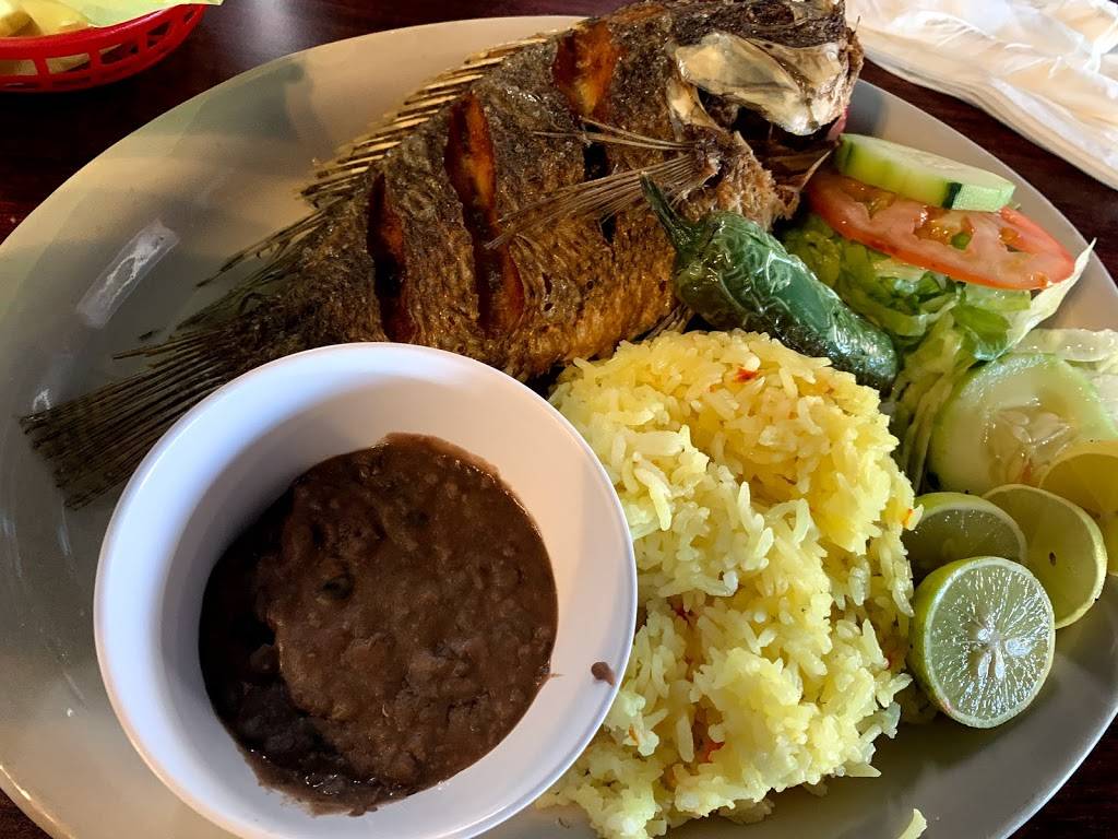 Pupuseria El Salvadoreno | restaurant | 715 Oller St, Mendota, CA 93640, USA | 5593825122 OR +1 559-382-5122