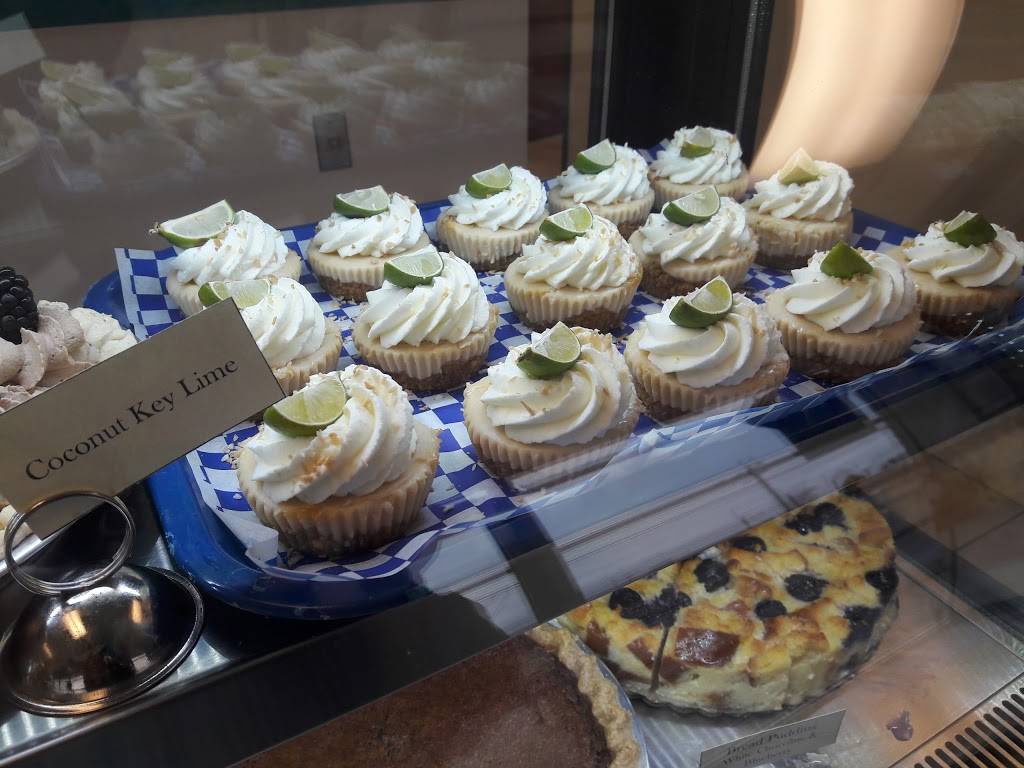 BlueGreen Canteen | restaurant | 6211 Owens St #130, Dallas, TX 75235, USA | 2143516005 OR +1 214-351-6005