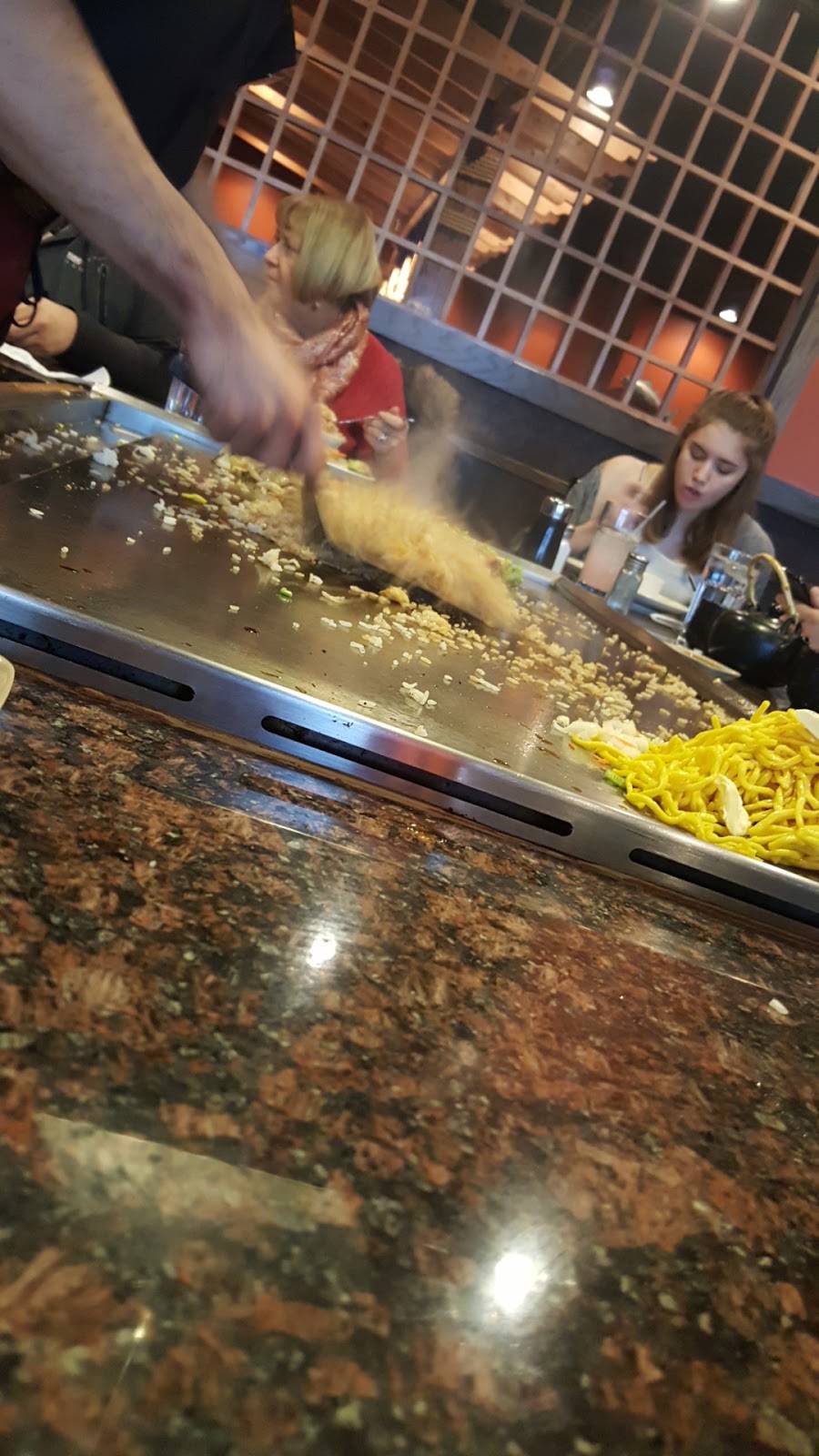 Fujiyama Japanese Steakhouse | restaurant | 1320 Broadway Ave E, Mattoon, IL 61938, USA | 2172347738 OR +1 217-234-7738