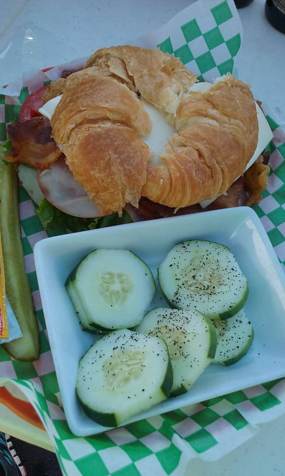 The Downtown Grill | restaurant | 301 E Call St, Starke, FL 32091, USA | 9049649253 OR +1 904-964-9253