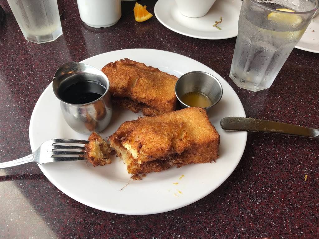 Market Basket | restaurant | 2501 S 90th St, Omaha, NE 68124, USA | 4023971100 OR +1 402-397-1100