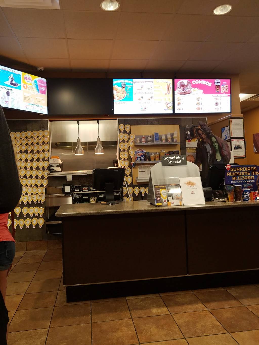 Dairy Queen Grill & Chill | restaurant | 2105 Ten-Ten Rd, Apex, NC 27539, USA | 9193873809 OR +1 919-387-3809