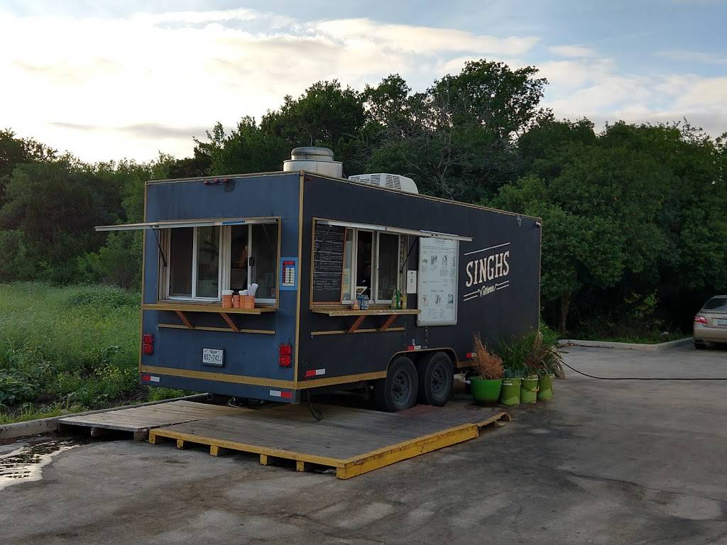 SINGHS Vietnamese | restaurant | Marys, 2803 N St Marys St, San Antonio, TX 78212, USA | 2103200171 OR +1 210-320-0171