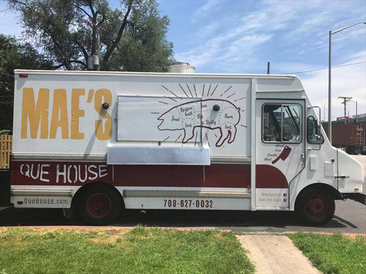 Maes Que House | restaurant | 17093 S Jodave Ave, Hazel Crest, IL 60429, USA | 7086270032 OR +1 708-627-0032