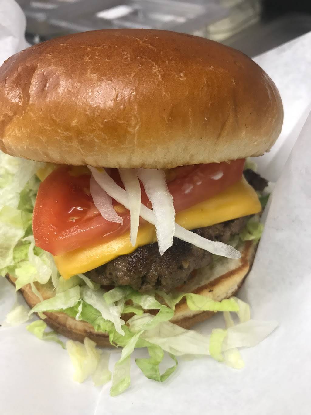 Juulz Grill at BP Gastion | restaurant | 5616 S Western Ave, Chicago, IL 60636, USA | 7734348001 OR +1 773-434-8001