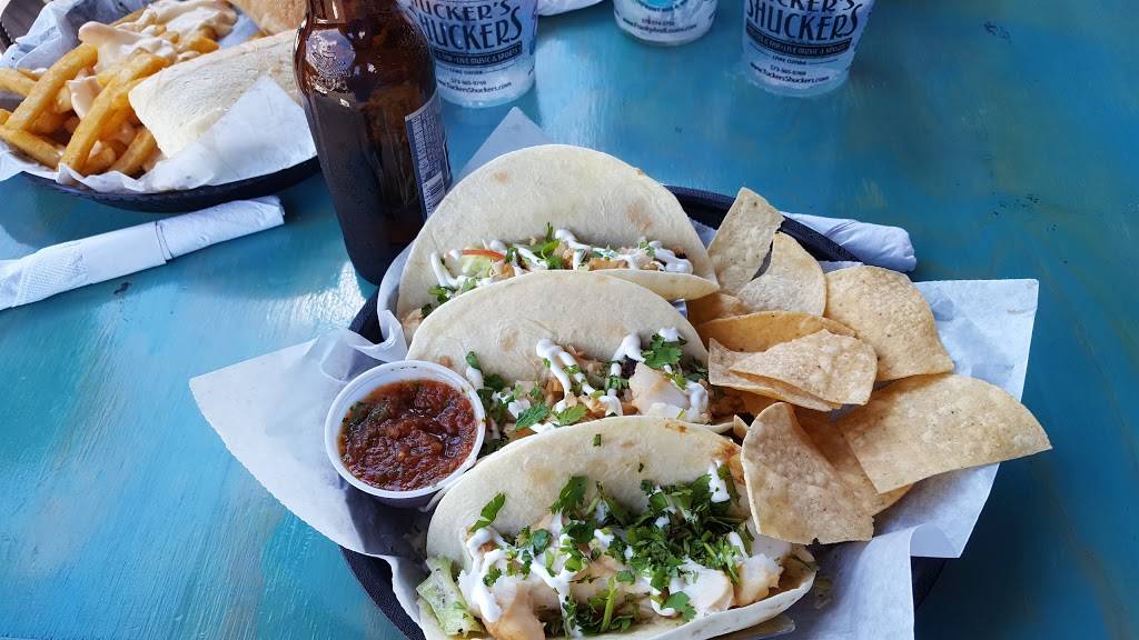 Paradise Tropical Restaurant and Bar | restaurant | 430 Tropical, Trails End Rd, Sunrise Beach, MO 65079, USA | 5733744777 OR +1 573-374-4777