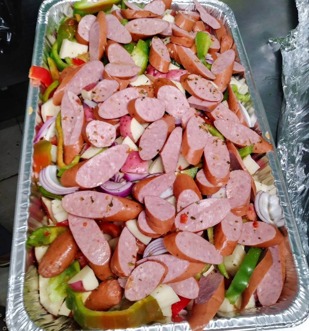 El Caribeno BBQ Restaurant | restaurant | 304 21st Ave, Paterson, NJ 07501, USA | 9733333273 OR +1 973-333-3273