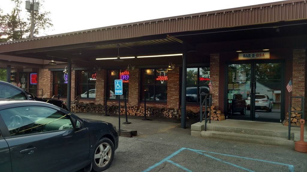 PJs BAR-B-QSA | restaurant | 1 Kaydeross Ave W, Saratoga Springs, NY 12866, USA | 5185837427 OR +1 518-583-7427