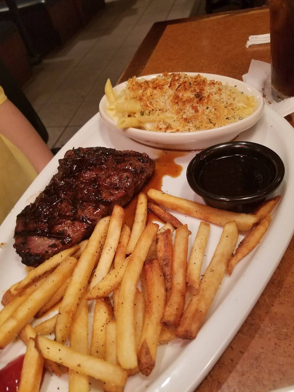 TGI Fridays | restaurant | 30115 Detroit Rd, Westlake, OH 44145, USA | 4408998443 OR +1 440-899-8443