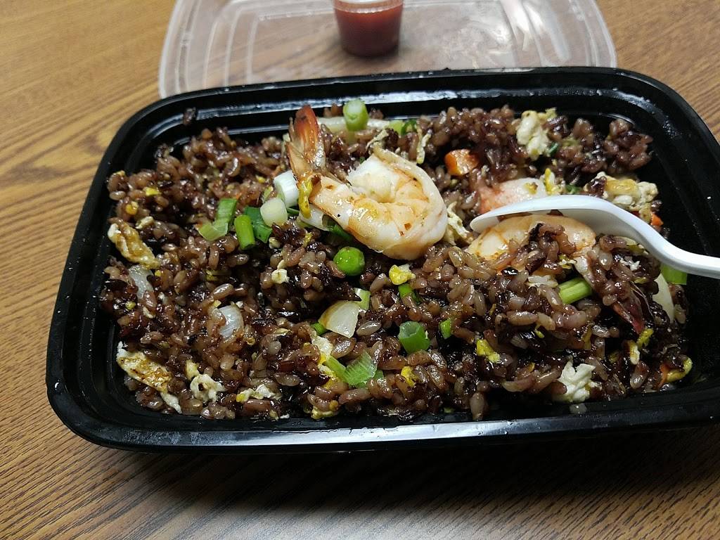 Mays Thai Kitchen | restaurant | 3832 E Anaheim St, Long Beach, CA 90804, USA | 5624943003 OR +1 562-494-3003