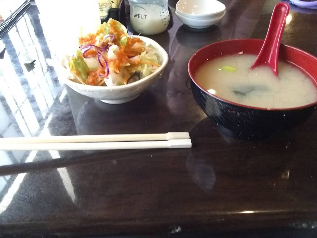 Hamachi Sushi | restaurant | 9861 Dyer St suite 24, El Paso, TX 79924, USA | 9157555180 OR +1 915-755-5180