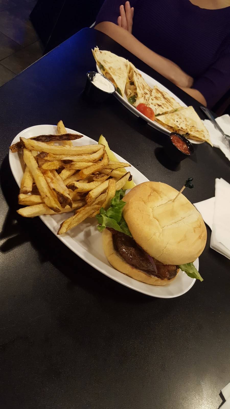 Crafty Rooster | restaurant | 1125 3rd Ave, Conway, SC 29526, USA | 8434388330 OR +1 843-438-8330