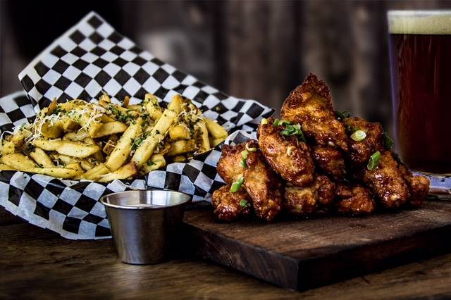 Craftsman Pizza:Bar:Grill | restaurant | 5645 E La Palma Ave #170, Anaheim, CA 92807, USA | 7147771477 OR +1 714-777-1477