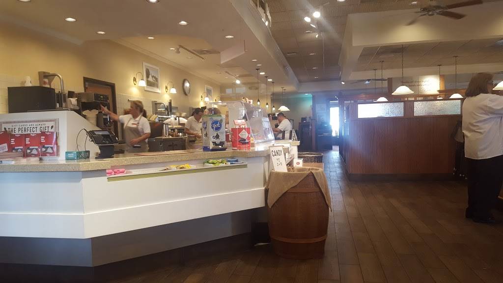 Bob Evans | restaurant | 4321 Milan Rd, Sandusky, OH 44870, USA | 4196263355 OR +1 419-626-3355