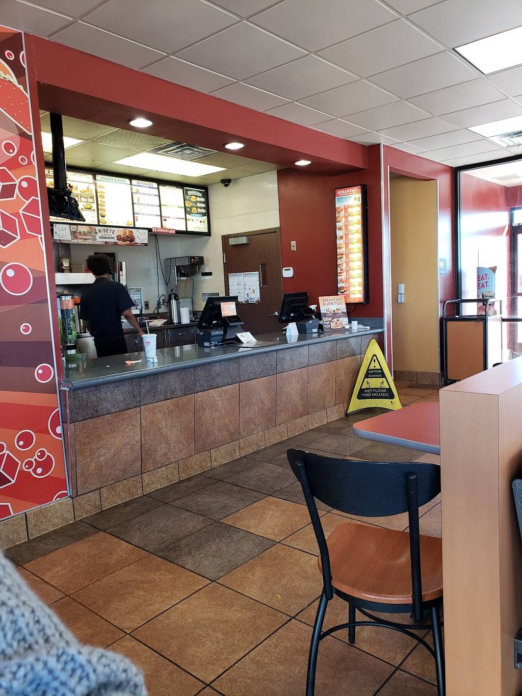 Jack in the Box | restaurant | 3710 Elm St, St Charles, MO 63301, USA | 6369474010 OR +1 636-947-4010