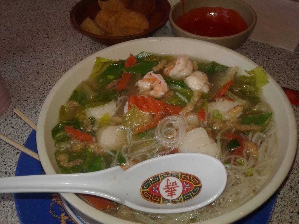 Myas Noodle House | restaurant | 2130 N Young Blvd, Chiefland, FL 32626, USA | 3524908188 OR +1 352-490-8188