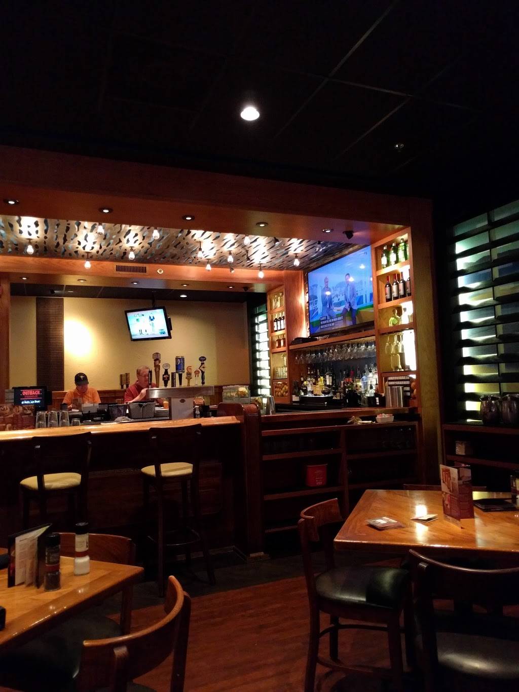 Outback Steakhouse | restaurant | 1900 4th St N, St. Petersburg, FL 33704, USA | 7278982016 OR +1 727-898-2016