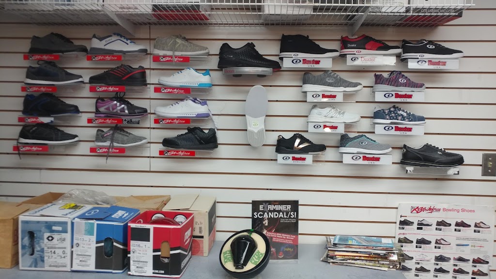 AMF Spare Time Lanes | restaurant | 3149 S Cooper St, Arlington, TX 76015, USA | 8174654997 OR +1 817-465-4997