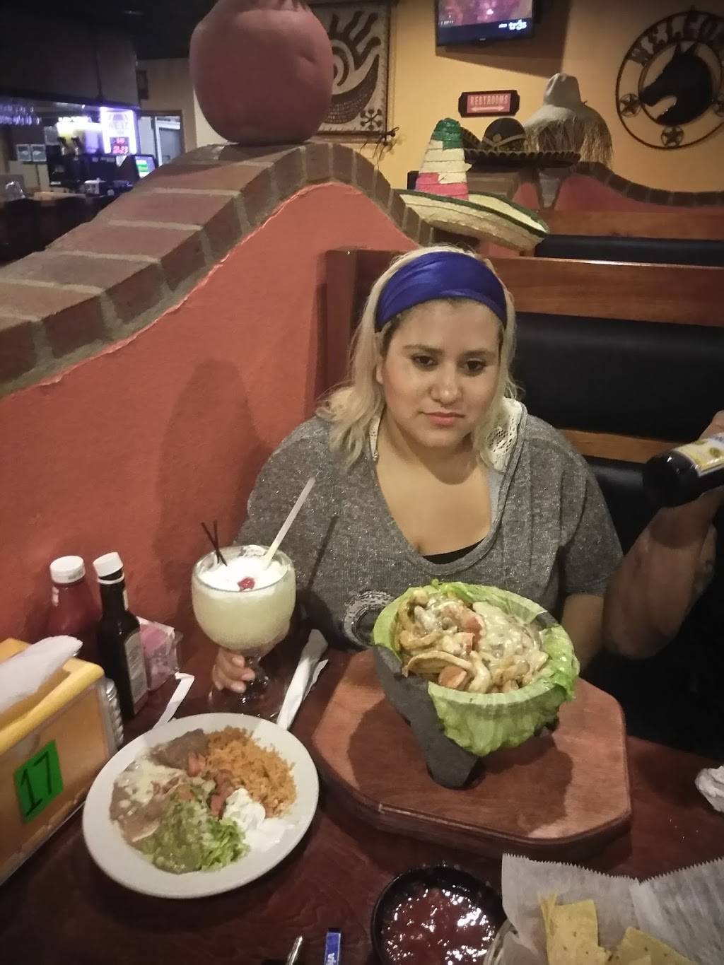 Saltillos Mexican Restaurant | restaurant | 1110 Grand Caillou Rd, Houma, LA 70363, USA | 9856559999 OR +1 985-655-9999