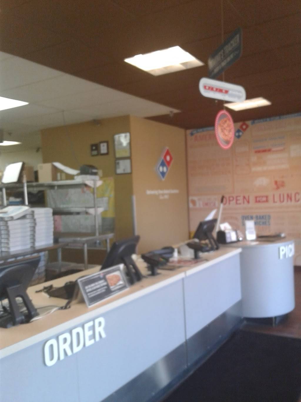 Dominos Pizza | meal delivery | 3151 Breton Rd SE, Kentwood, MI 49512, USA | 6167710000 OR +1 616-771-0000