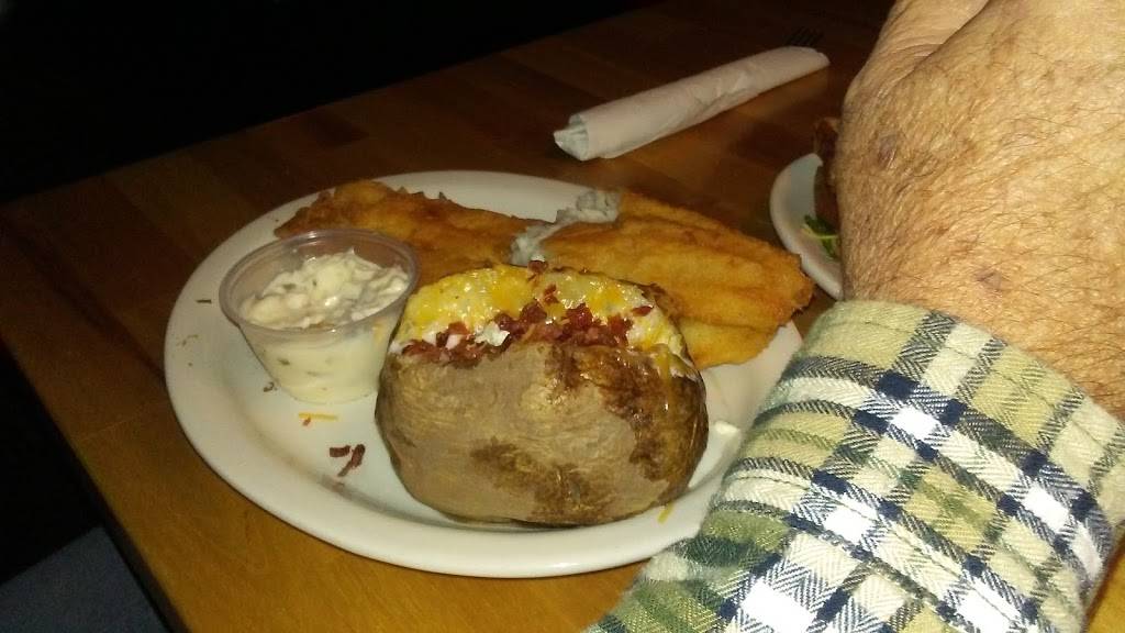 Double TT Steakhouse and Bar | restaurant | 108 E Main St, Drexel, MO 64742, USA | 8166192000 OR +1 816-619-2000