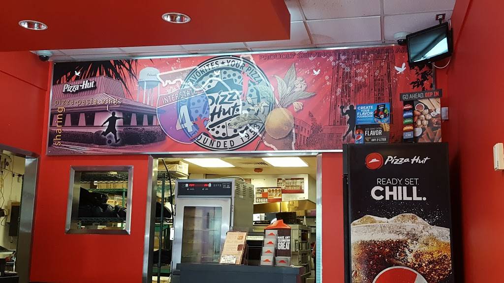 Pizza Hut | meal takeaway | 2435 S Orange Ave, Orlando, FL 32806, USA | 4074252442 OR +1 407-425-2442