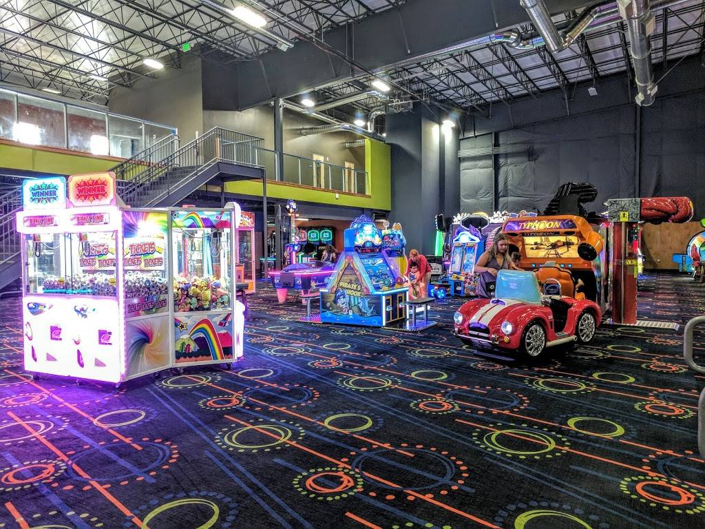 Arena Sports Mill Creek | restaurant | 13500 Bothell Everett Hwy Suite A, Mill Creek, WA 98012, USA | 4253417050 OR +1 425-341-7050