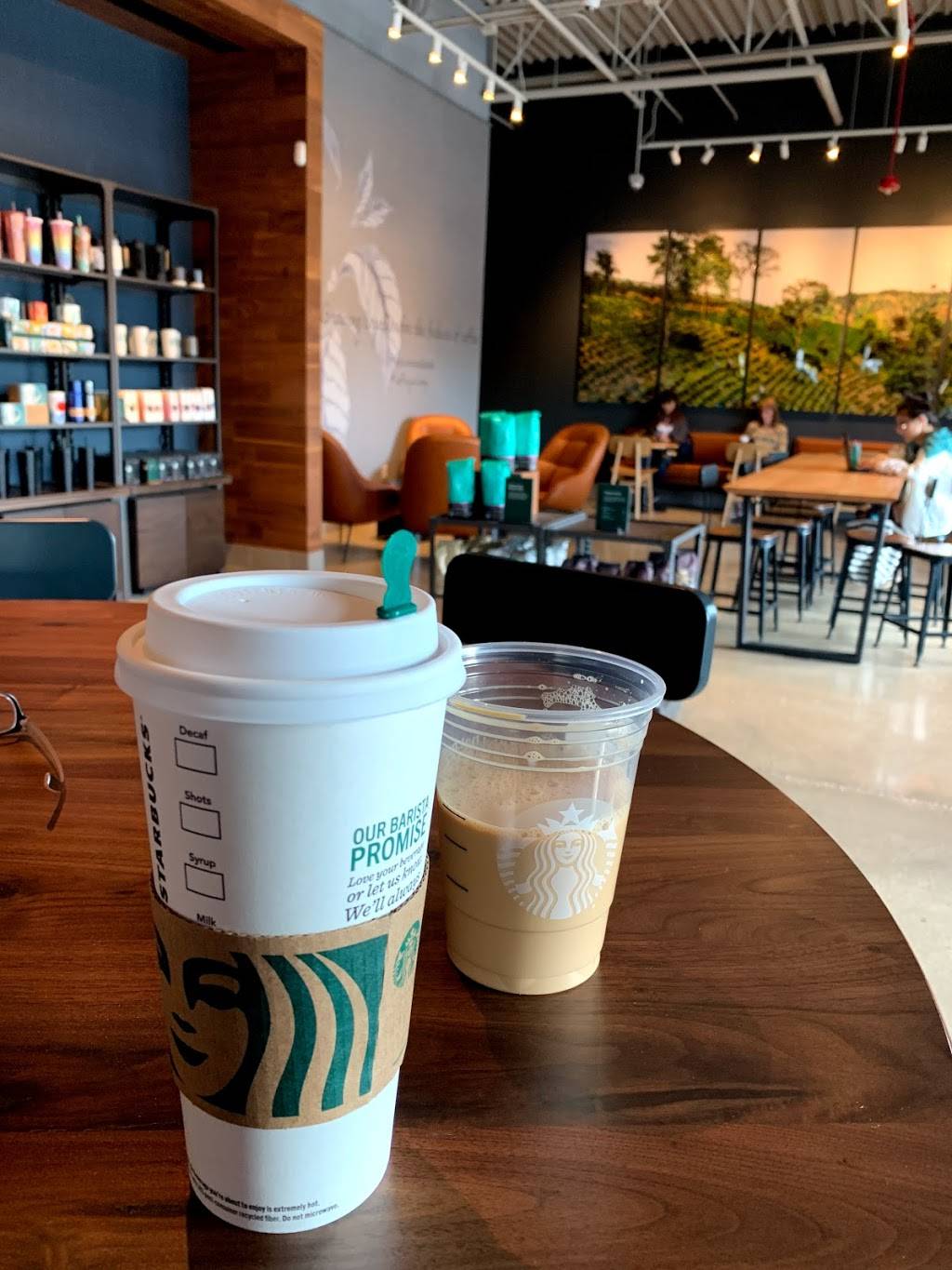 Starbucks | cafe | 1080 S Roselle Rd, Schaumburg, IL 60193, USA | 8478959585 OR +1 847-895-9585