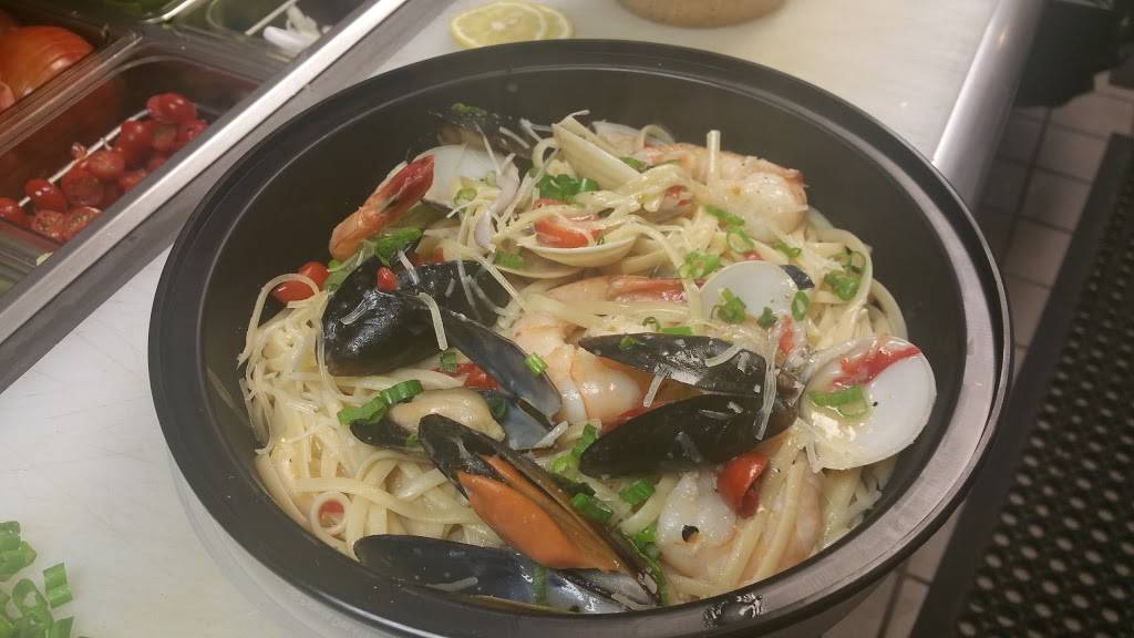 Italian Kitchen Pizzeria | restaurant | 2035 N 63rd St, Philadelphia, PA 19151, USA | 2154776800 OR +1 215-477-6800