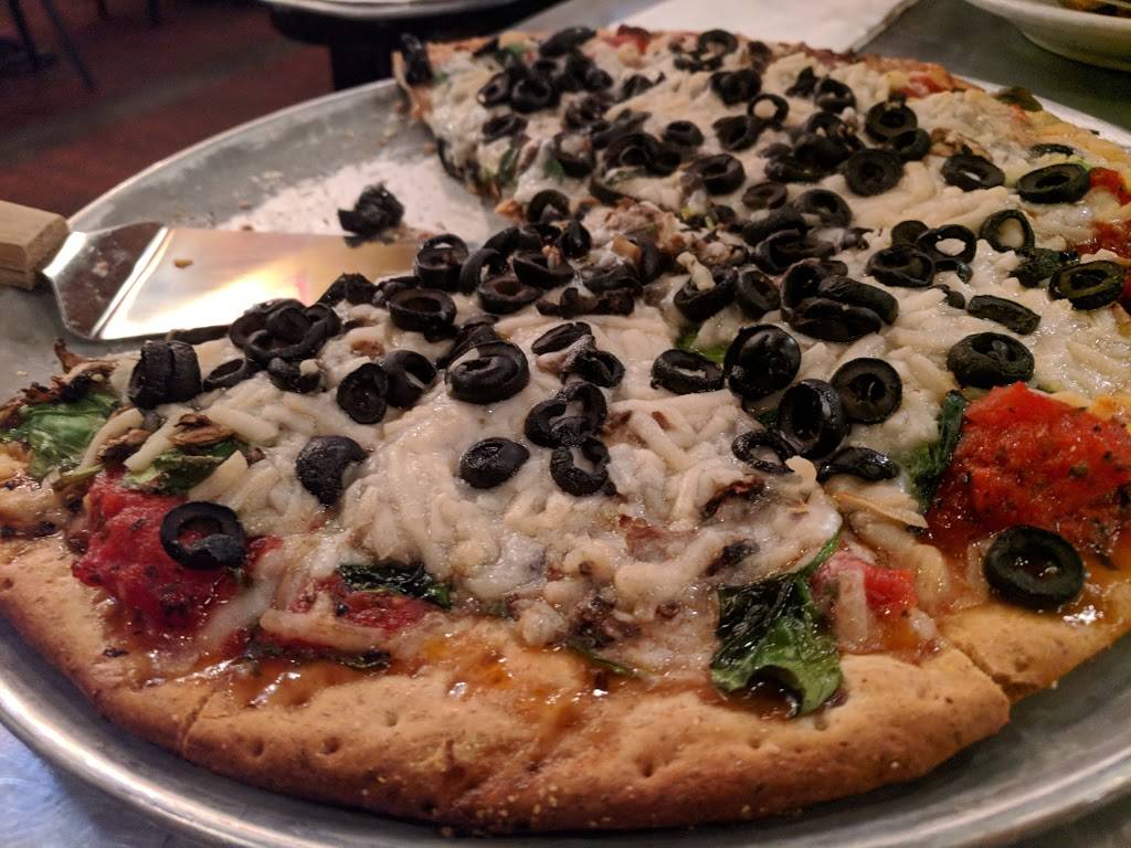 Zacharys Chicago Pizza | meal takeaway | 1853 Solano Ave, Berkeley, CA 94707, USA | 5105255950 OR +1 510-525-5950