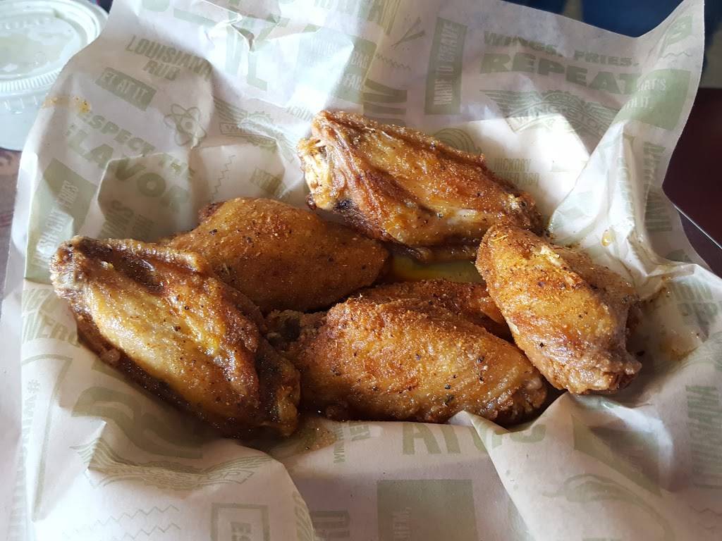 Wingstop | restaurant | 7332 Antoine Dr, Houston, TX 77088, USA | 2818205000 OR +1 281-820-5000