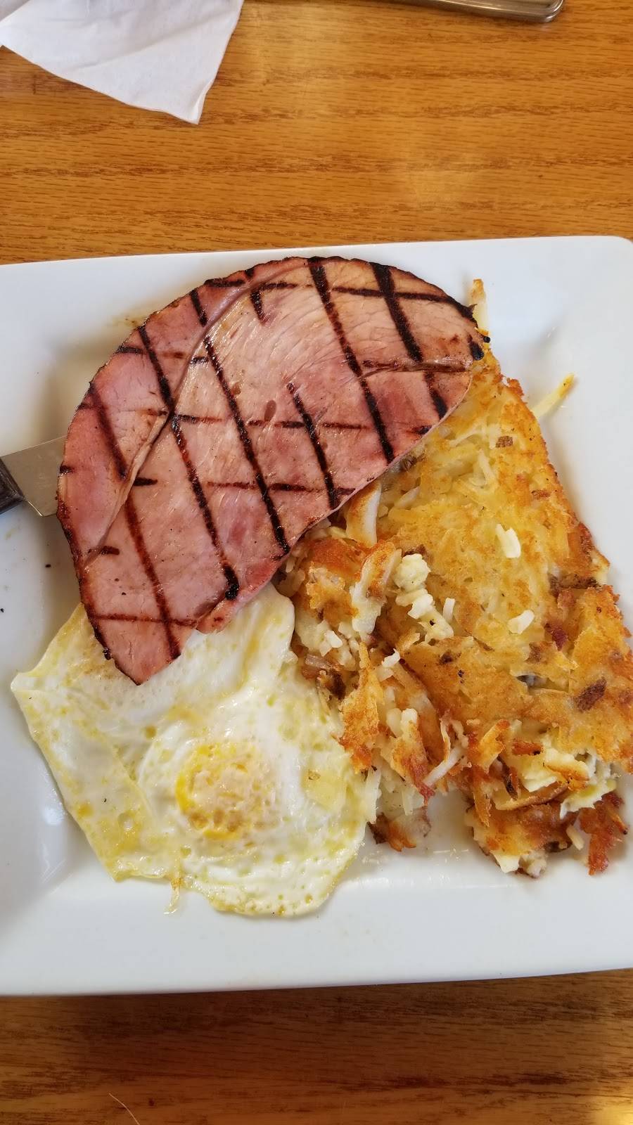 Hometown Restaurant | restaurant | 708 Harrison Ave, Centralia, WA 98531, USA | 3607360359 OR +1 360-736-0359